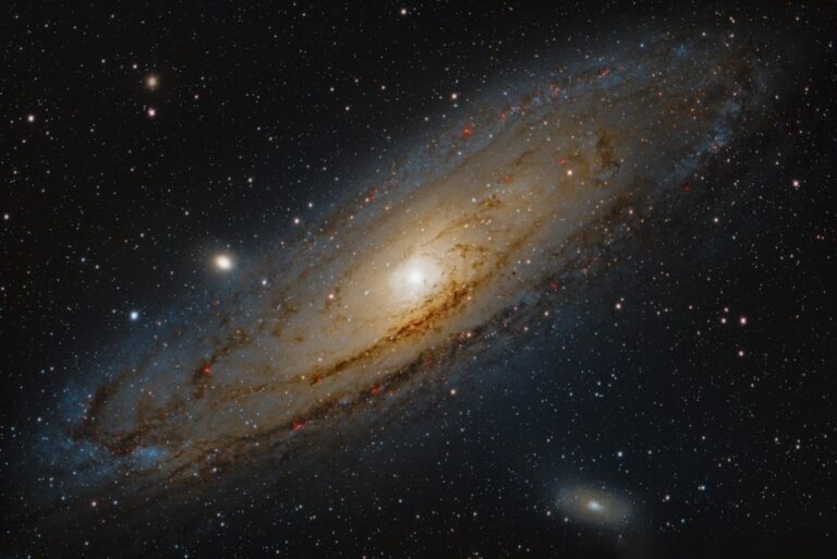 Jak wybrać teleskop do obserwacji nocnego nieba w domu?